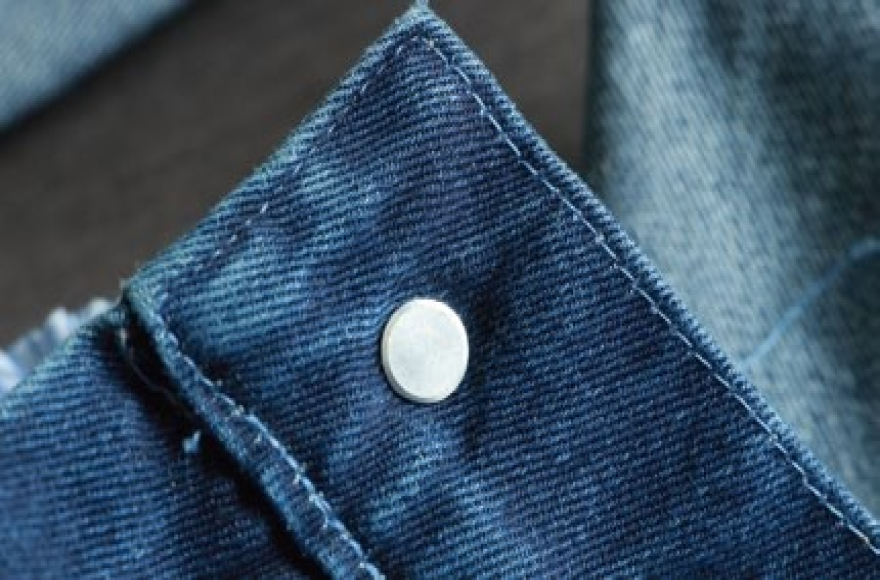 富怡自動打腰頭扣機 & 富怡自動打鉚釘機