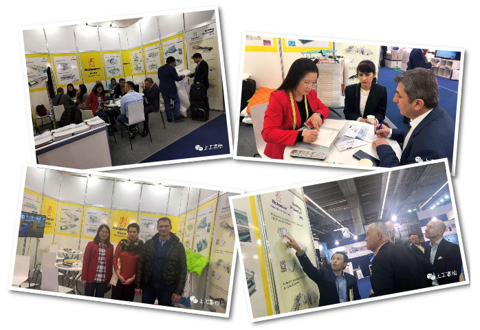展會現(xiàn)場.jpg